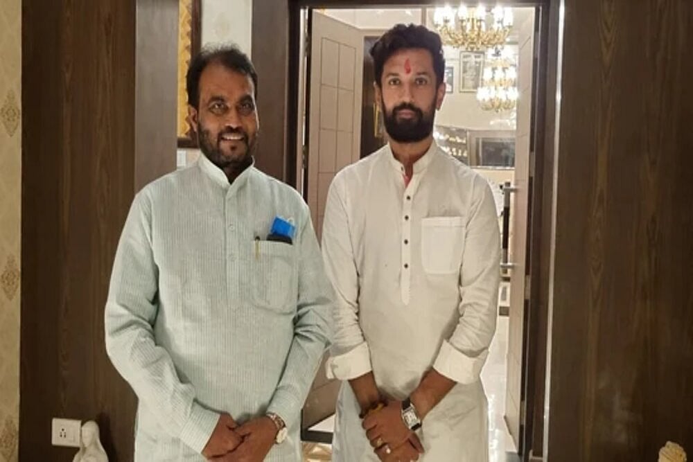 RJD Leader Shyam Rajak Meets Ex-LJP Chief Chirag Paswan, Says Anti-NDA Alliance Needed In Bihar