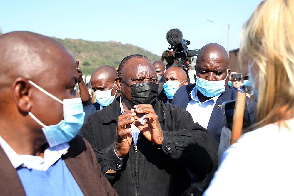 21 Dead In South African Nightclub: Cause Not Yet Known