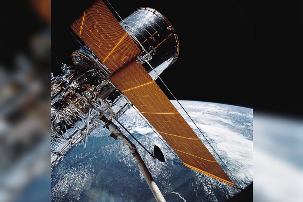 Hubble Space Telescope To Soon Be Back In Action After A Month Of Blackout