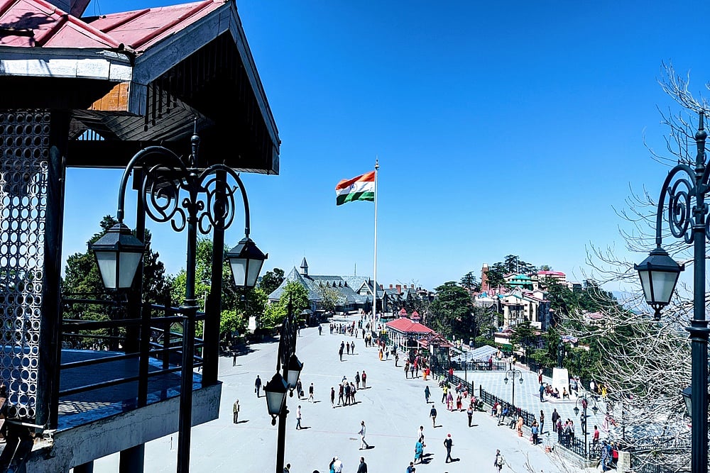 Now You Won’t Be Allowed To Sit On The Benches At Ridge And Mall Road In Shimla; Here’s Why