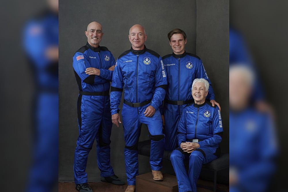 Amazon Founder Jeff Bezos Poised To Become Second Billionaire To Fly To Space