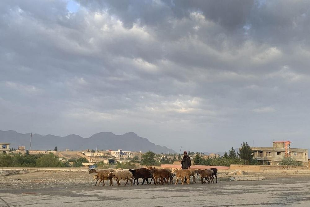 Afghan Crisis: Three Rockets Hit Near Presidential Palace Ahead Of Ghani Address