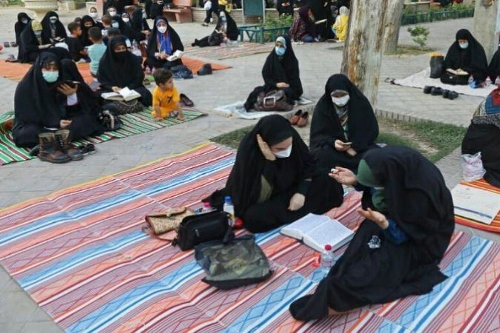 Mobile Internet Disruptions Seen In Iran Amid Water Protests