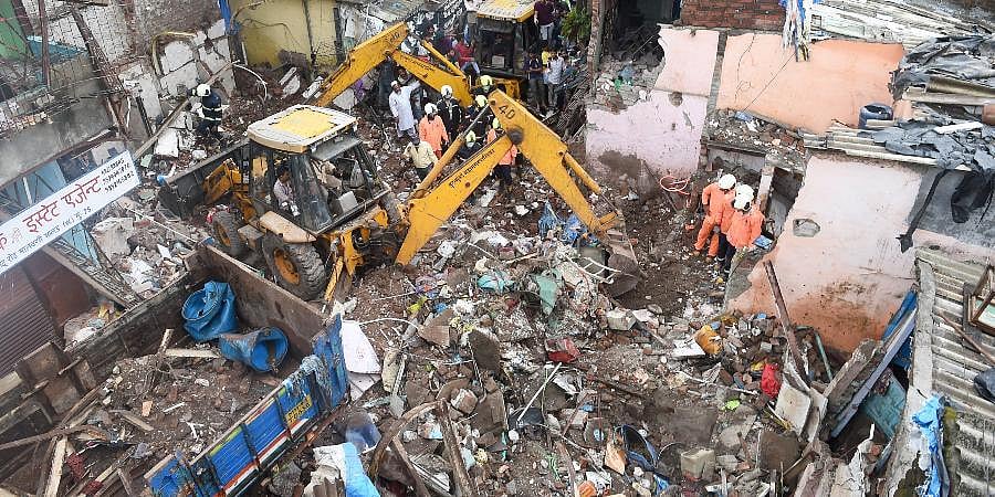 Mumbai Building Collapse Causes Injury to Six People, Including A Fireman