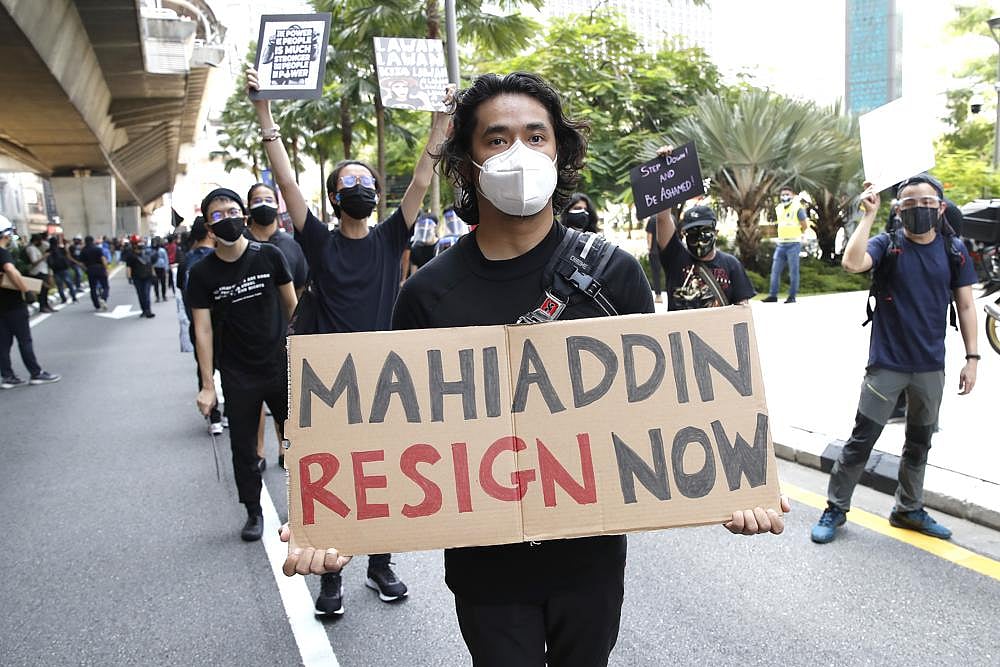Malaysian Youths Demand PM Quit As Pandemic Worsens