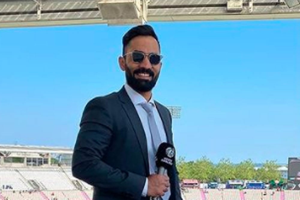 India Cricketer Dinesh Karthik Apologises For Sexist 'Neighbour's Wife' Comment, Says He 'Got It All Wrong'