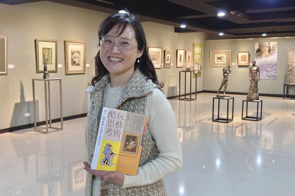Taiwanese Books Lose Markets In China Amid Rising Tensions