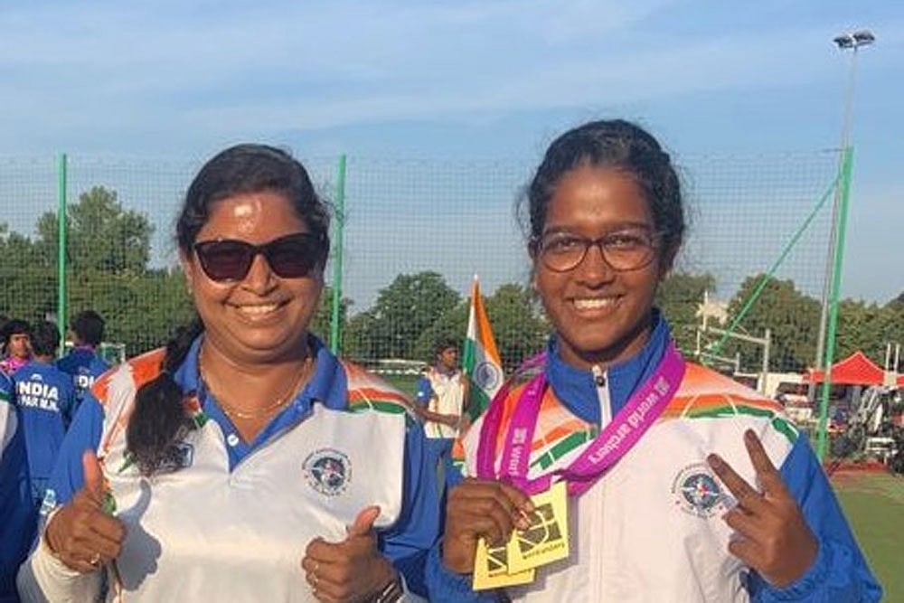 On Independence Day: Komalika Bari Emulates Deepika Kumari To Win Successive World Youth Archery Titles