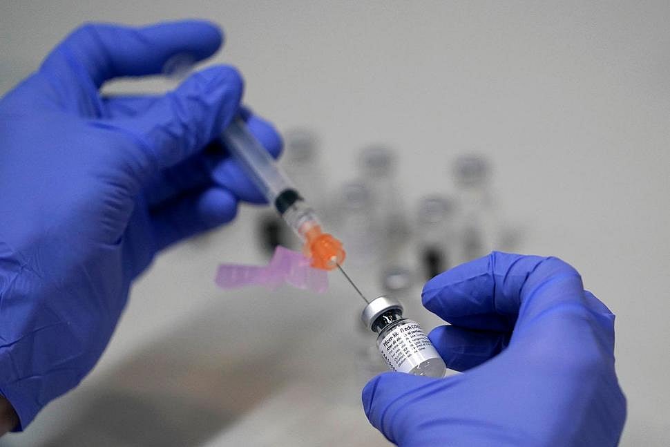 US Approves Booster Shots To Tackle Decline In Vaccine Efficacy