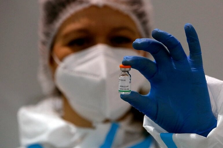 China Pledges 2 Billion Vaccines Globally Through Year's End
