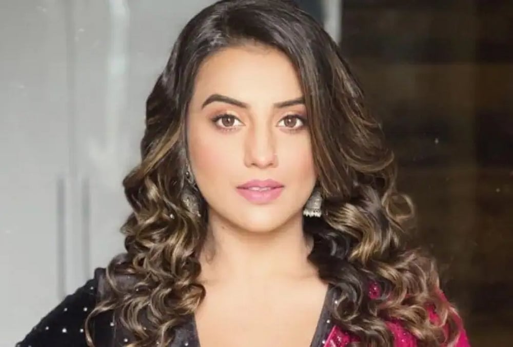 Instagram : Akshara Singh