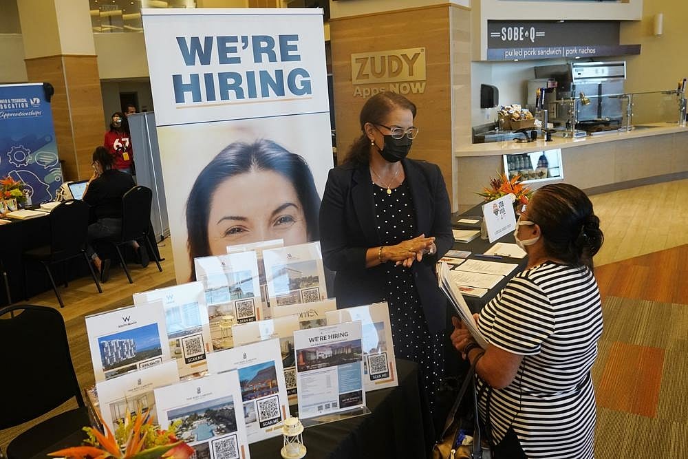 US Unemployment Claims Rise After Hitting Pandemic Low