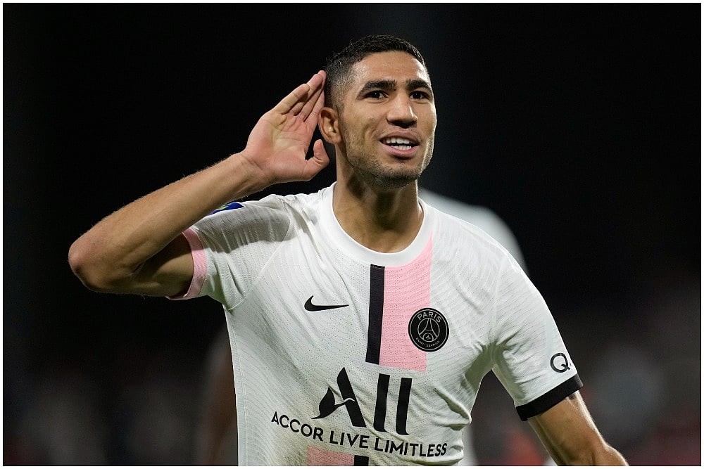 Hakimi did not play in PSG's victory over Marseille because of thigh problems.