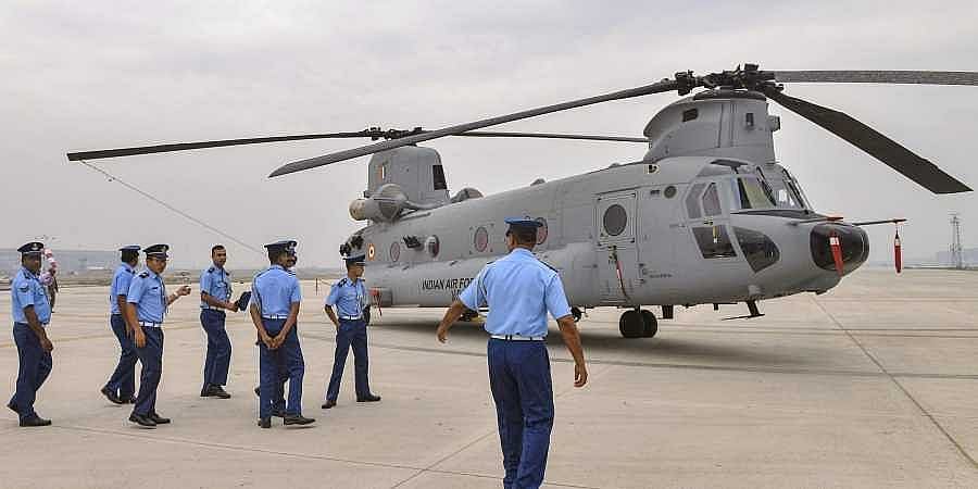 Ahead Of IAF's Air Show, Fighter Aircrafts, Chinooks Roar Over Srinagar