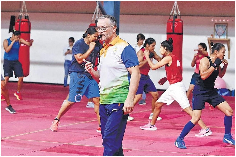 ‘Stressed’ Women’s Boxing High-Performance Director Raffaele Bergamasco To Fly Back To Italy