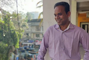 Sandesh Kulkarni On Working With Raj Kaushal In ‘Akkad Bakkad’: ‘He Trusted Me More Than I Did’