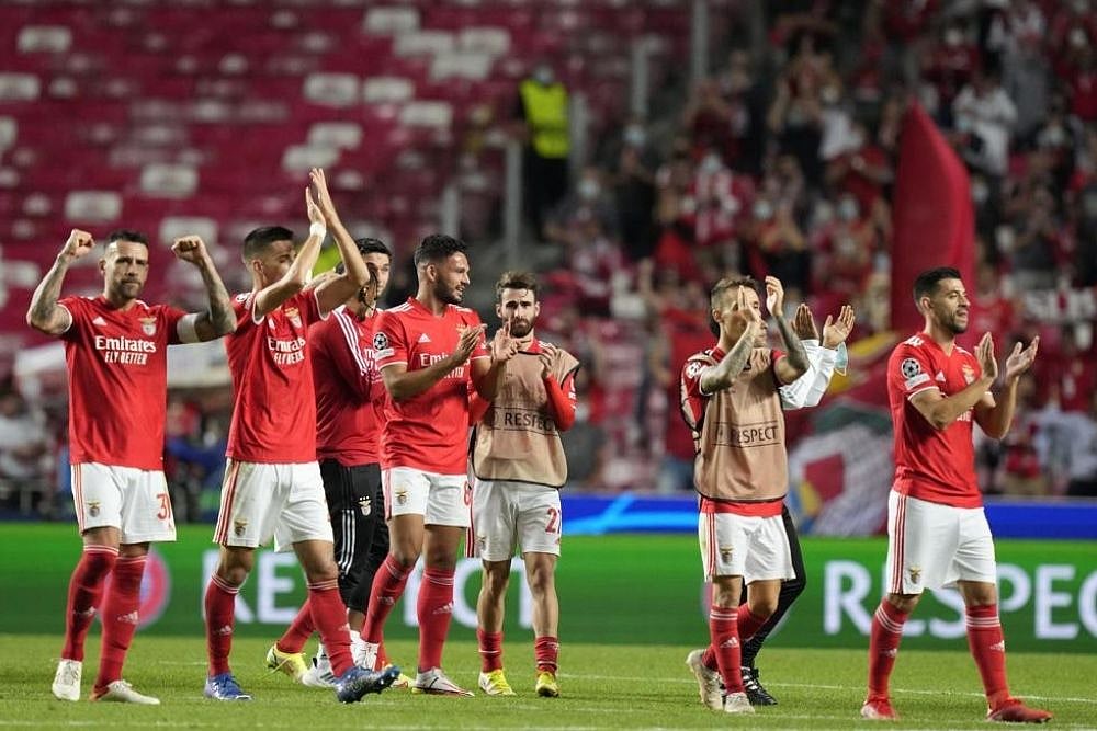 Champions League: Benfica Hand Barcelona 3-0 Thrashing At Stadium Of Light