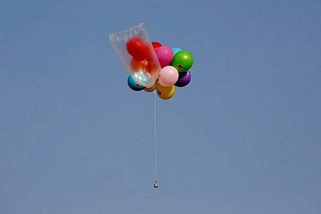 Hamas Operatives Launch Incendiary Balloons Into Israel