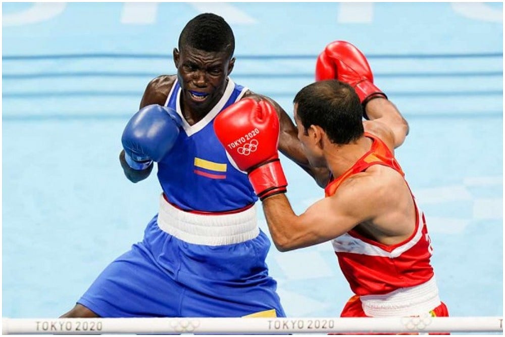 Head Guard Returns At Boxing Nationals; Gold Medalists Make World Championships Cuts