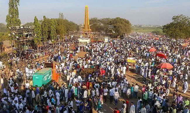 Maha: Thousands visit the monument on the 204th anniversary of the Koregaon-Bhima battle.