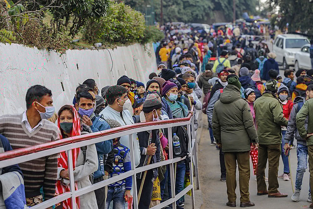 Vaishno Devi Pilgrimage Going On Smoothly With Strict Adherence To Sops: Official
