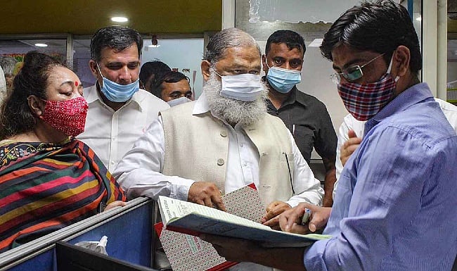 Haryana Minister Vij Wants Police To Expedite Disposal Of Pending Cases