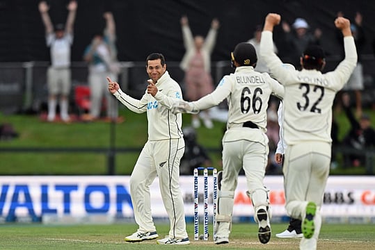 New Zealand Legend Ross Taylor Retires From Test Cricket By Bagging A Wicket - Watch Video