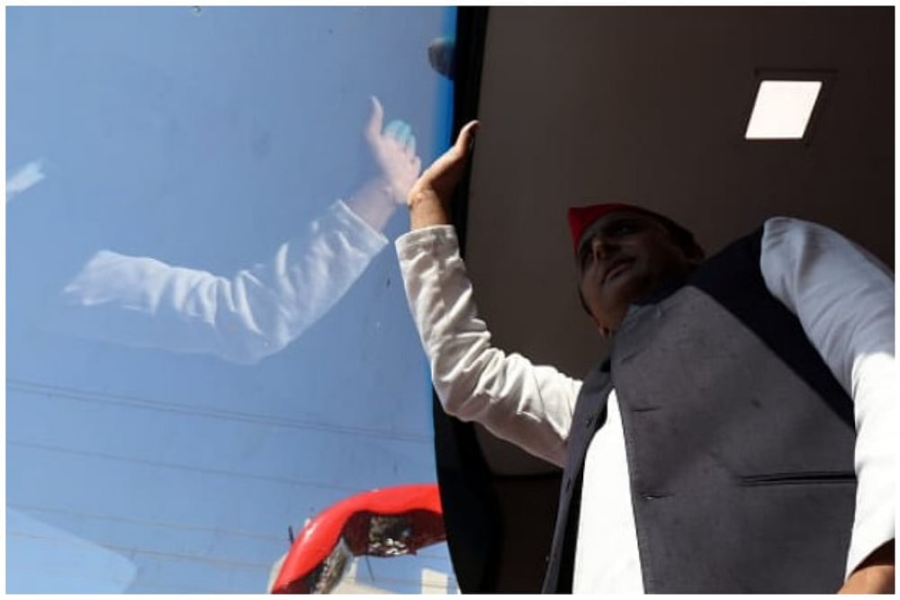 Politics Of Vendetta? Questions Raised Over Withdrawal Of Special Security Cover To Ex-CMs