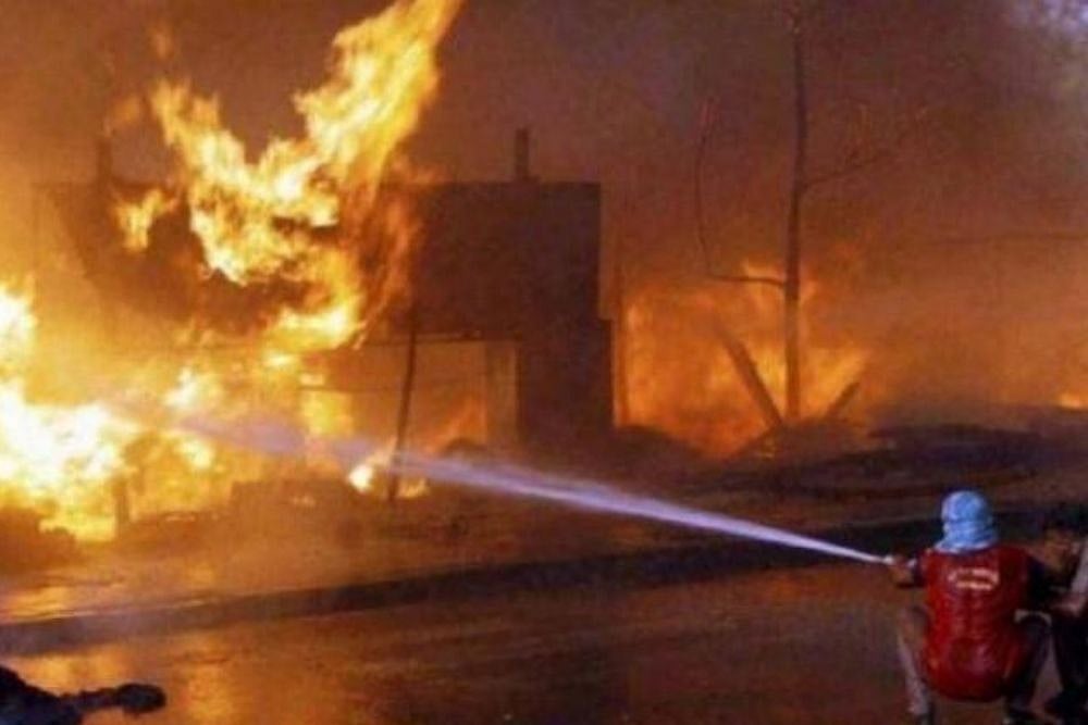 NEWSFLASH | Fire Breaks Out At Godown In Mumbai's Ghatkopar