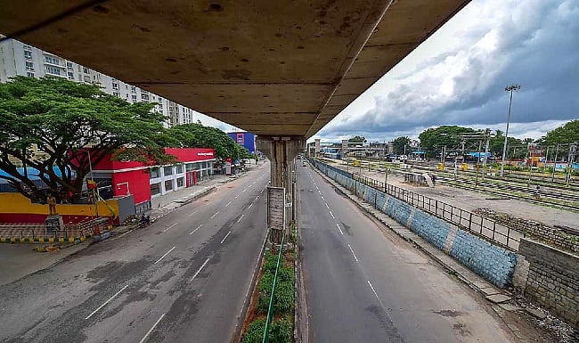 COVID-19: K'taka govt imposes weekend curfew