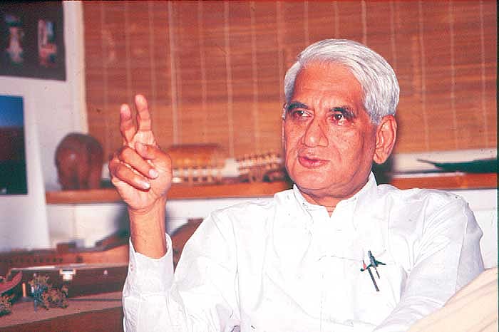 Light Thru The Scaffolding