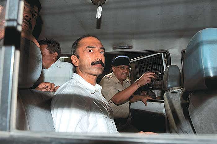 A Few Good Men Wearing Khaki—And Modi’s Handcuffs