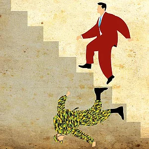 A Declassed Detachment