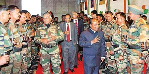 Officer, Gentleman And The Army Mess