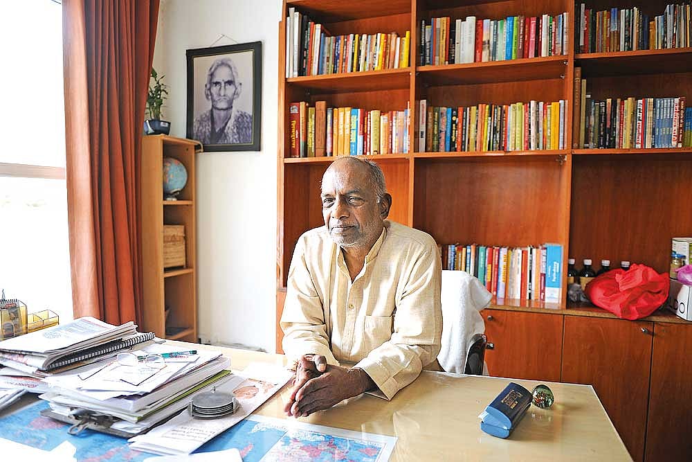 ‘Twitter, Facebook Endanger National Security’