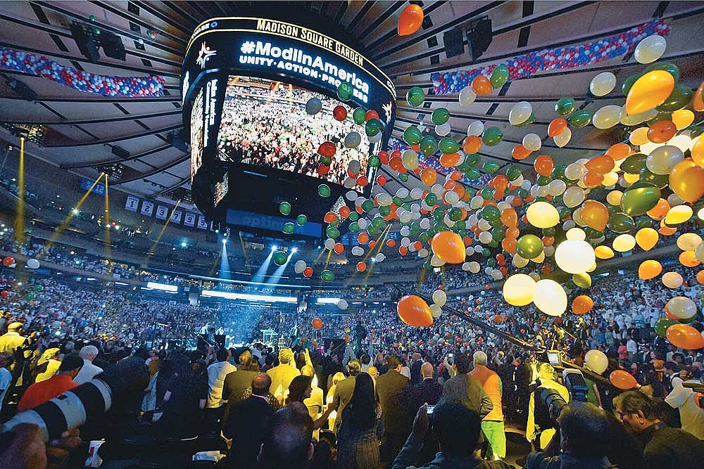 Festoons On The Hudson