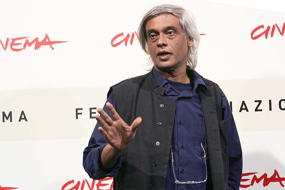 Why I Love <i>Outlook</i>