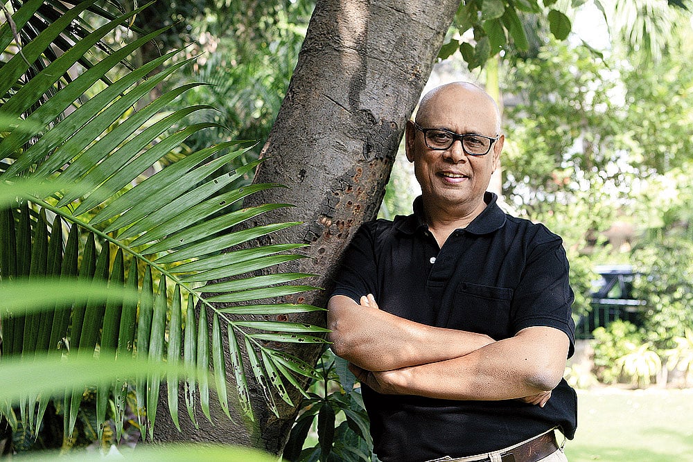 From Black Plastic To Gravura