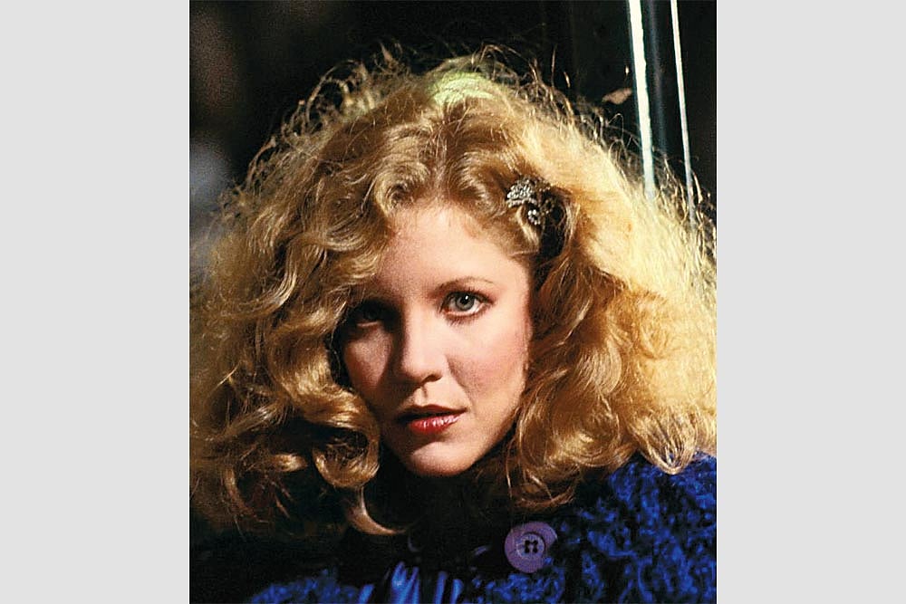 Dressed To Kill (English)