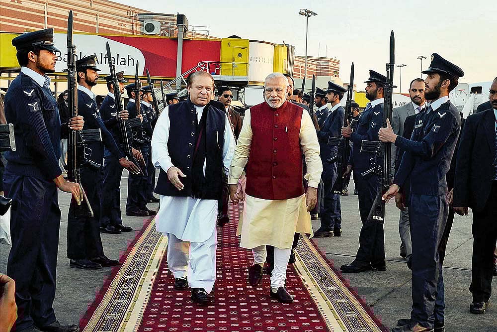 Knotted Gordian And Gory