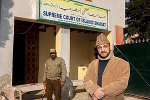 “Women Should Come Forward And Live With Dignity And Equal Rights As Men”