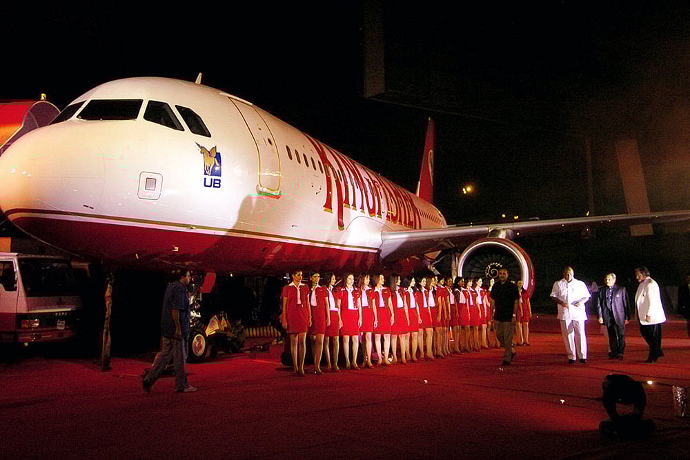 Major Flashy Calling Ground Control