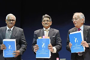 Lords Over Gentlemen