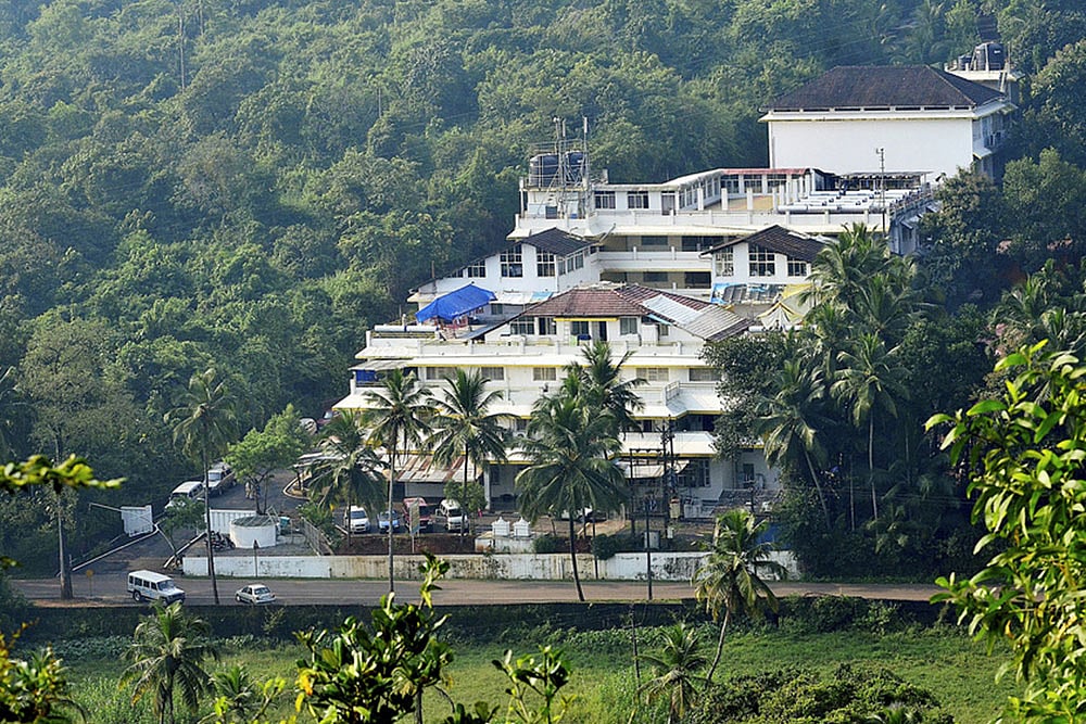 Eternal Hypnosis Of Hindu Devotion