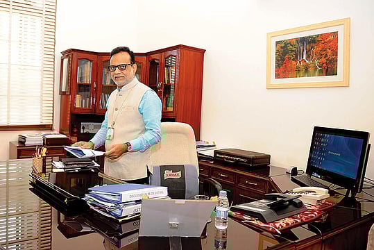 Too Straight Too Fast