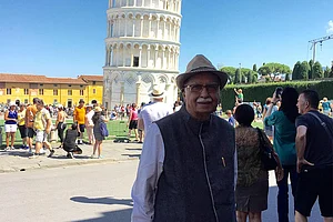 Advani, Ad Libertatem