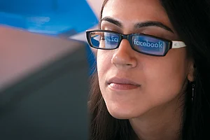 Post-Geography Of Modern Friendship