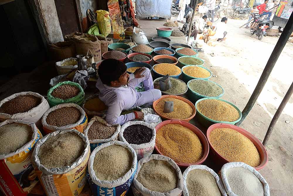 Clueless In Cash Country