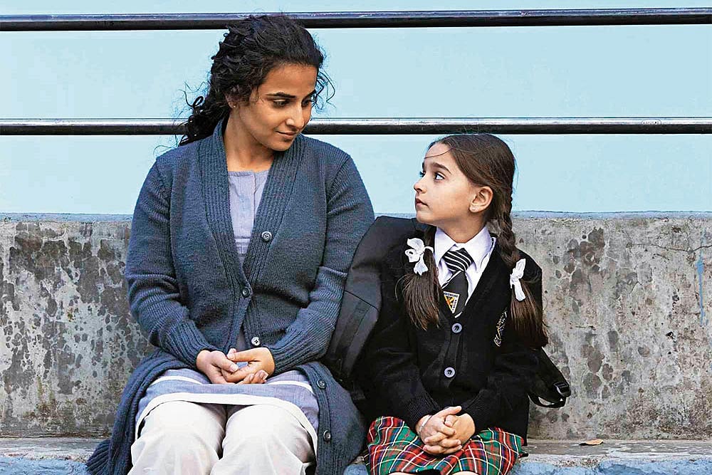 Plots Of Gold In Chowringhee