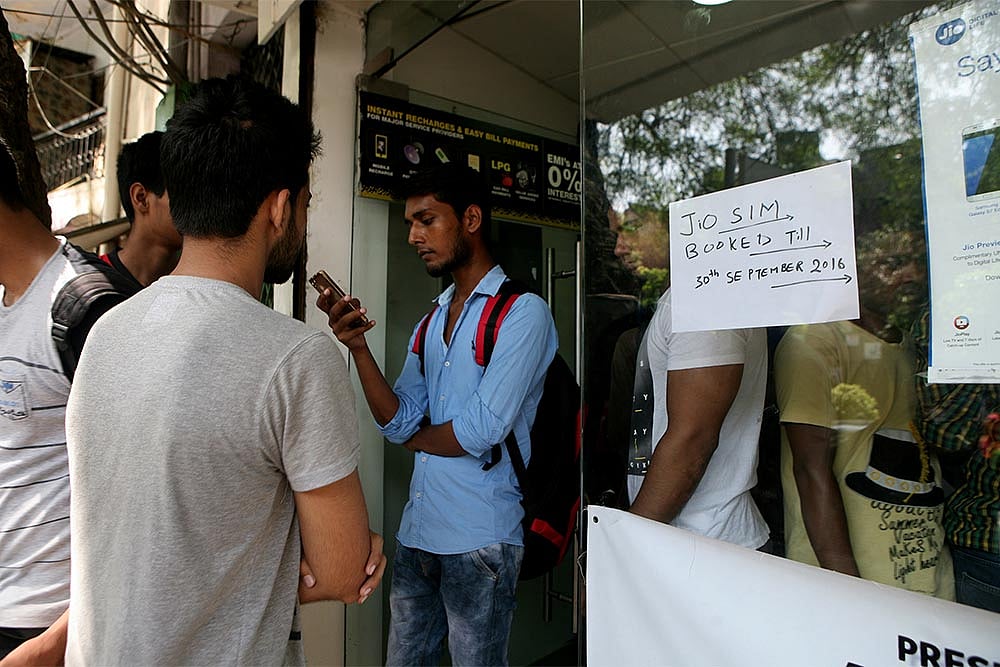 Free Dole Spurs Magic SIM Surge